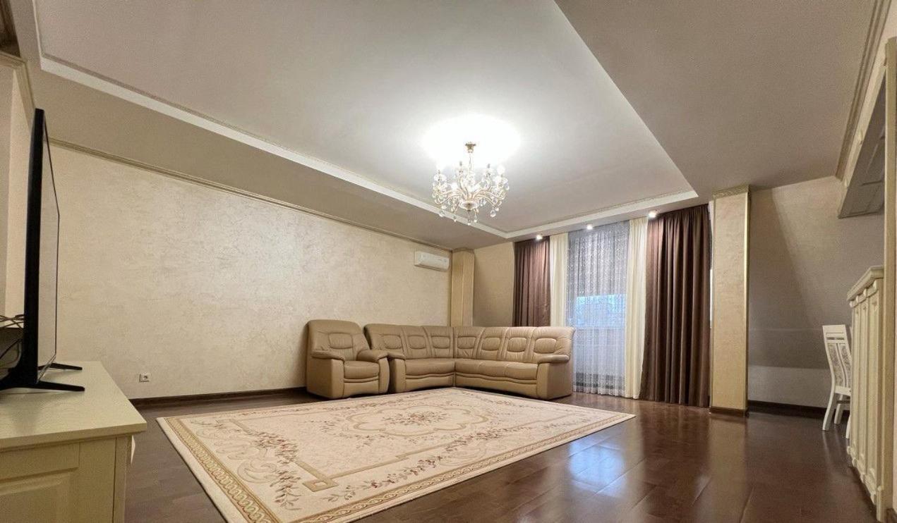 Cathedral Park And Pedestrian Zone Ultracentral Cozy Apartment In Кишинёв Экстерьер фото